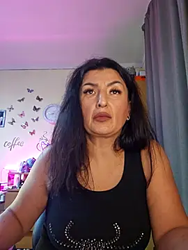 Snapshot of Hotangel75 chatting on 11/01/25, 05:48 Hotangel75 online show from 11/01/25, 05:48