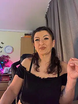 Hotangel75 online show from 06/10/26, 04:45