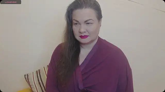 Lady Adrianna online show from 02/10/26, 09:19