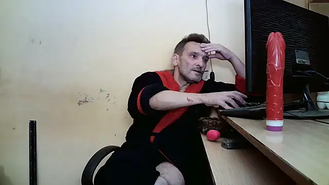 dundyFocus online show from 09/27/25, 02:33