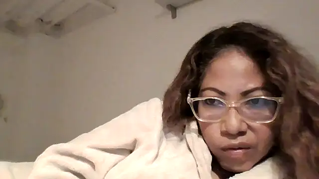 mila38 online show from 01/10/25, 10:46