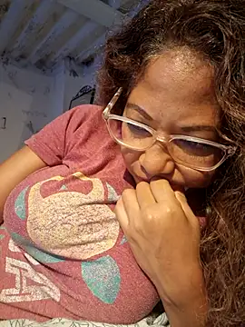 mila38 online show from 10/24/25, 09:44