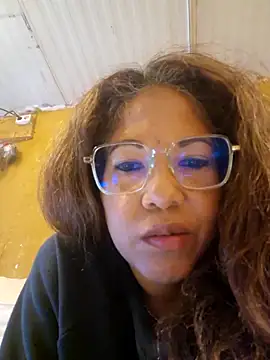 mila38 online show from 04/09/26, 07:36