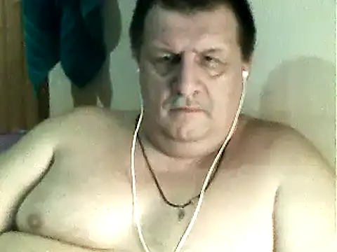 Snapshot of Vyrtous579 chatting on 02/02/25, 11:11 Vyrtous579 online show from 02/02/25, 11:11