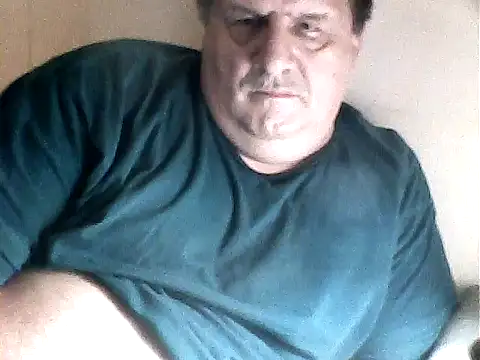 Snapshot of Vyrtous579 chatting on 11/02/25, 03:47 Vyrtous579 online show from 11/02/25, 03:47