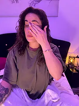 Clara-xoxo online show from 01/09/26, 11:06