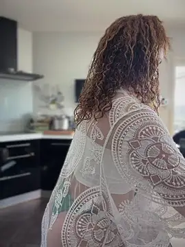 Clara-xoxo online show from 02/26/26, 01:21