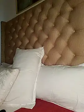 CAMMII  online show from 09/25/25, 11:03