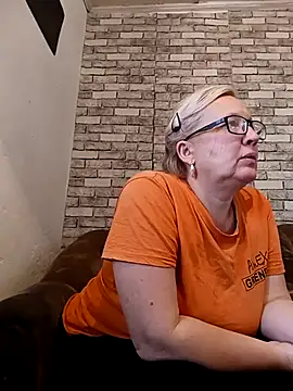 Cerd Ayaz online show from 10/24/25, 10:00