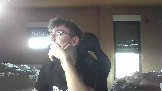 Troycm online show from 12/05/25, 03:30