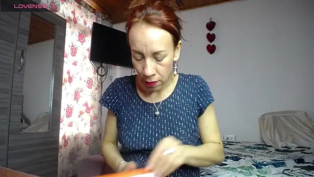 cristin doll  online show from 03/03/25, 02:26