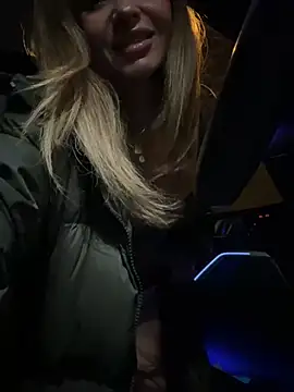 Etwas neugierig online show from 03/16/25, 06:34