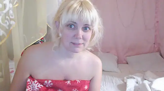 SunnySylvia online show from 01/03/25, 04:44