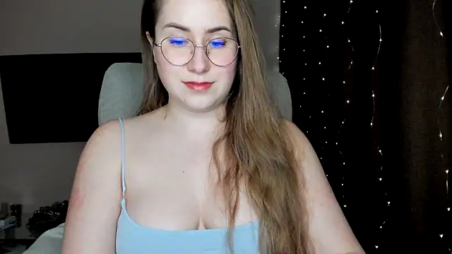 SeasonalSomeone online show from 01/31/25, 10:21