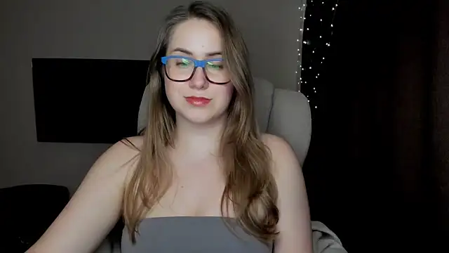 SeasonalSomeone online show from 10/27/25, 11:31