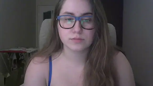 SeasonalSomeone online show from 04/01/26, 07:22