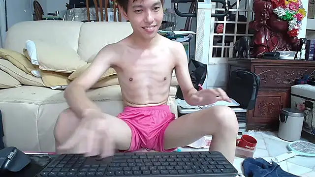 Snapshot of andrewooi chatting on 12/10/24, 11:54 andrewooi online show from 12/10/24, 11:54