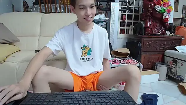 Snapshot of andrewooi chatting on 01/22/25, 03:29 andrewooi online show from 01/22/25, 03:29