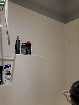 Snapshot of MaddyC6992 chatting on 12/12/24, 06:57 MaddyC6992 online show from 12/12/24, 06:57