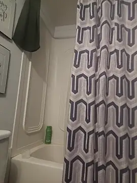 MaddyC6992 online show from 04/14/26, 07:36