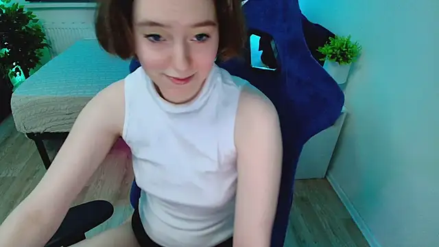 CranberryHot online show from 10/10/25, 07:02