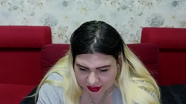 Snapshot of BigHornyBoobs chatting on 01/20/25, 10:18 BigHornyBoobs online show from 01/20/25, 10:18