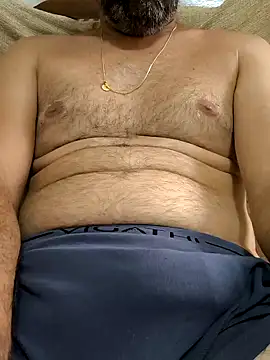 Leo Big online show from 01/08/25, 02:03