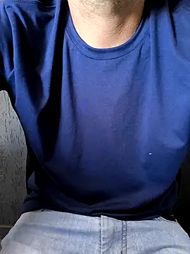 Leo Big online show from 03/24/26, 01:05