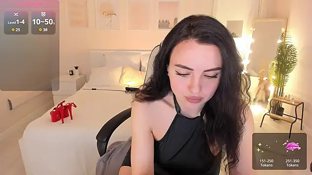 HelenaRegal online show from 05/24/26, 12:43