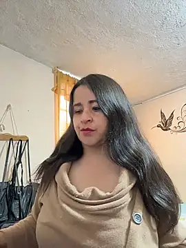latinfemale online show from 02/01/26, 08:51