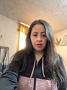 latinfemale online show from 02/05/26, 08:13