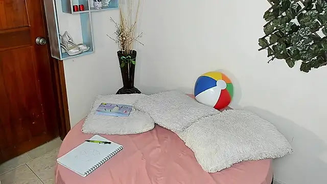 DestinyHills online show from 04/08/26, 12:16