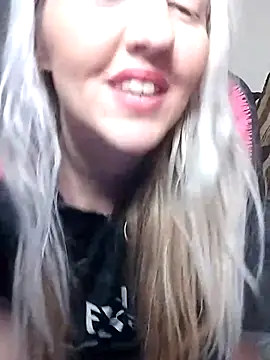 Snapshot of Mllesha74000 chatting on 02/22/25, 07:36 Mllesha74000 online show from 02/22/25, 07:36