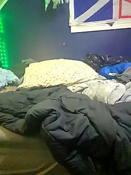 canadacockinme online show from 12/05/25, 08:12