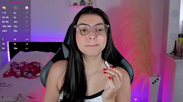 Snapshot of esmeralda_colllins chatting on 03/22/25, 12:46 esmeralda colllins online show from 03/22/25, 12:46