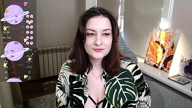 elise sweet online show from 10/18/25, 01:41