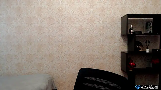 alicenevill online show from 07/08/26, 01:15