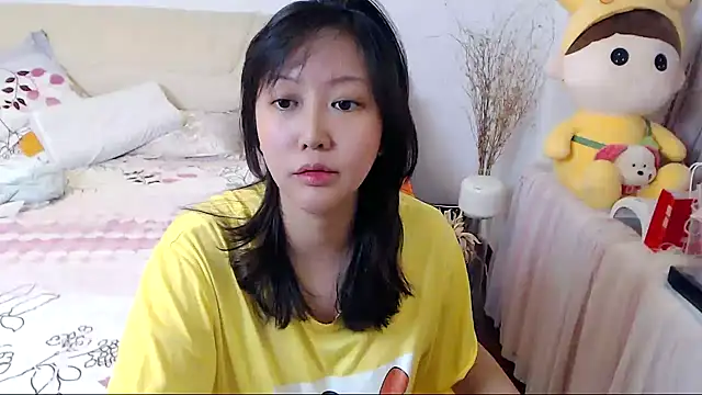 328coco online show from 12/21/25, 04:25