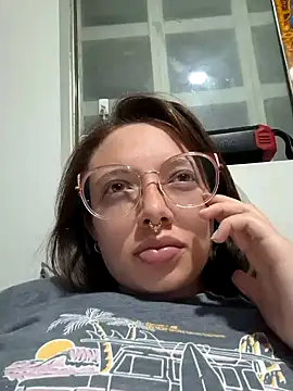 linda-schmidt online show from 01/05/25, 04:04