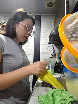 linda-schmidt online show from 02/09/25, 07:19