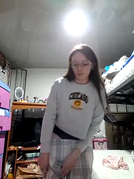 linda-schmidt online show from 11/28/25, 04:15