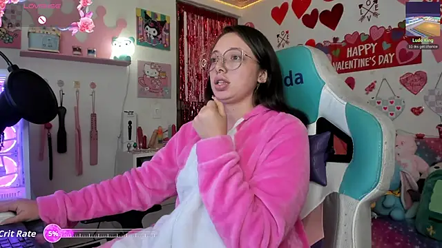 linda-schmidt online show from 02/24/26, 02:31