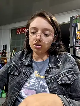 linda-schmidt online show from 04/03/26, 03:37