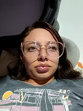 linda-schmidt online show from 04/05/26, 01:25