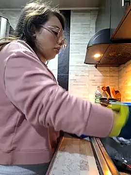 linda-schmidt online show from 04/07/26, 12:33