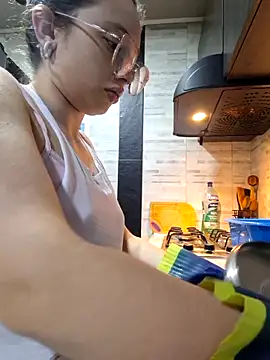 linda-schmidt online show from 04/15/26, 07:32