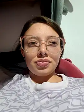 linda-schmidt online show from 06/01/26, 03:41