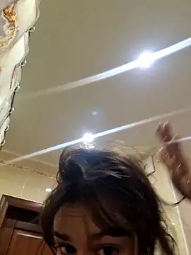 Snapshot of alyssa_sweet chatting on 11/19/25, 03:50 alyssa sweet online show from 11/19/25, 03:50