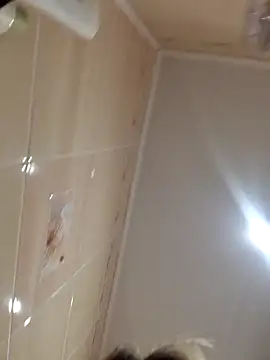 Snapshot of alyssa_sweet chatting on 11/21/25, 04:44 alyssa sweet online show from 11/21/25, 04:44