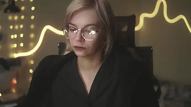 alyssa sweet online show from 05/18/26, 05:02